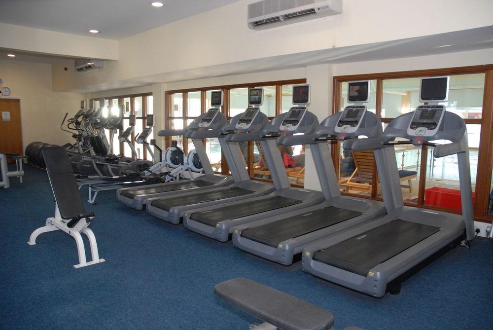 Auburn Lodge Hotel & Leisure Centre Ennis Esterno foto