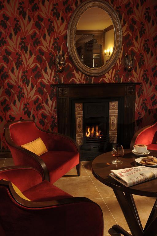 Auburn Lodge Hotel & Leisure Centre Ennis Esterno foto