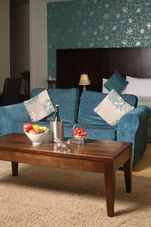 Auburn Lodge Hotel & Leisure Centre Ennis Esterno foto