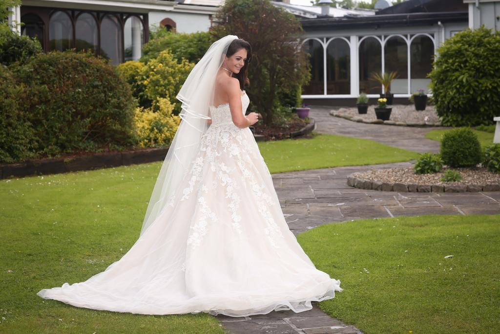Auburn Lodge Hotel & Leisure Centre Ennis Esterno foto